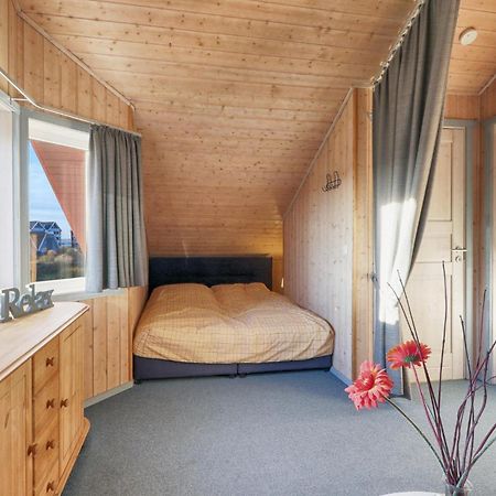 Cozy Home In Rechlin With Wifi ภายนอก รูปภาพ