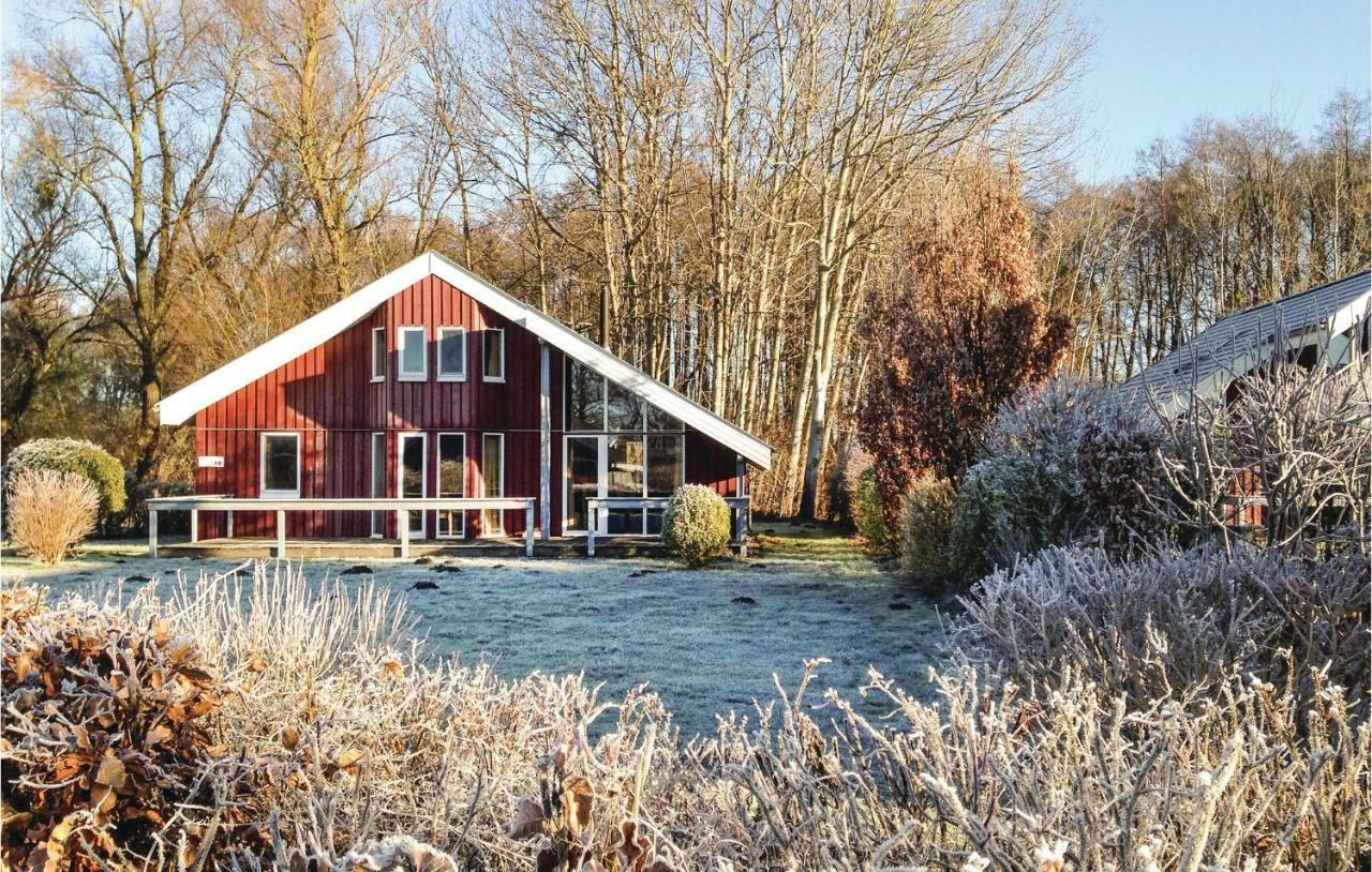 Cozy Home In Rechlin With Wifi ภายนอก รูปภาพ